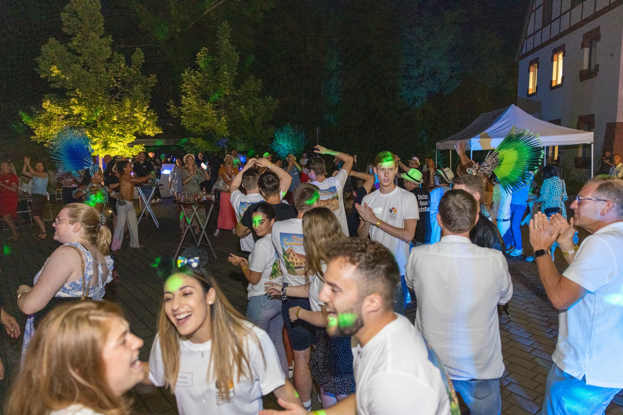 Bread Summercamp in Weinheim: 200 Gäste, außergewöhnliche Brote und eine krachende Party